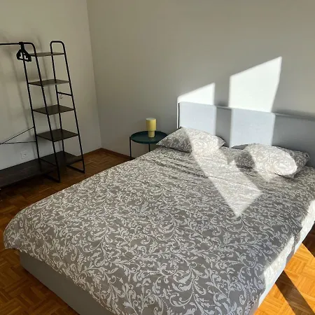 Sunny 3,5 Apt, 10 Min To Center, Free Parking Apartment Lugano
